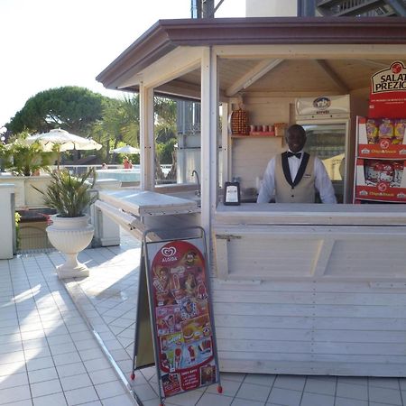 Hotel Conchiglia Cervia Ngoại thất bức ảnh